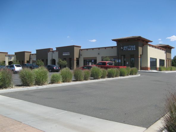 Waterloo Center: 1352 - 1362 N Hwy 395, Gardnerville, NV 89410